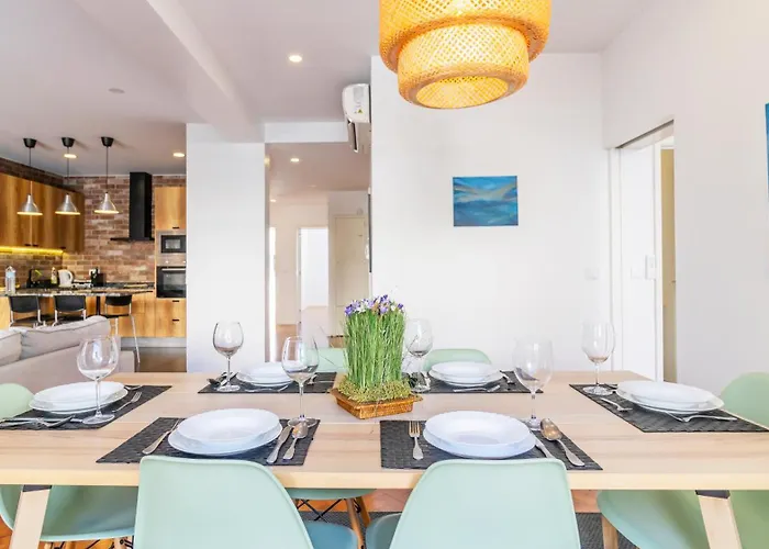 Charming Bessa Apartment By Unique Hosts